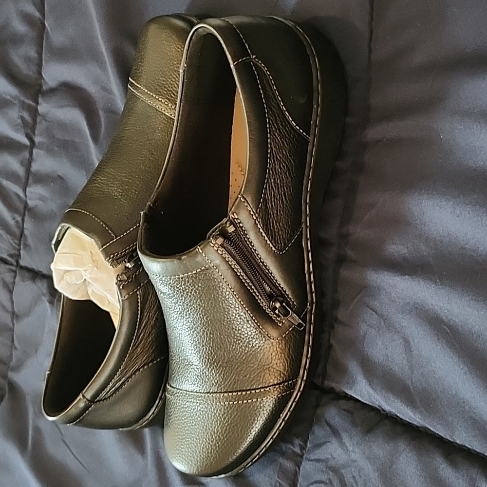 Black Leather Clarks Slip On Clogs